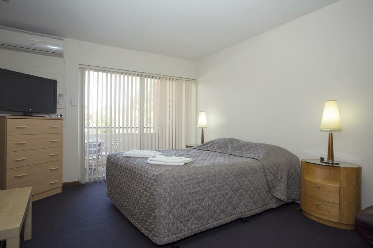 Burswood Lodge Apartments Перт Экстерьер фото